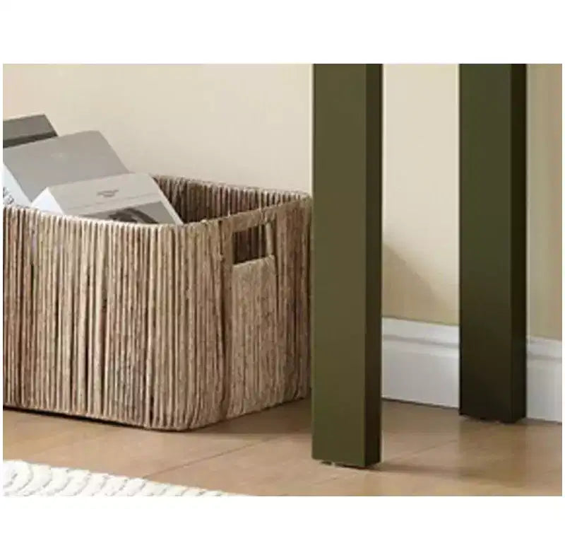Moderner Konsolentisch für den Eingangsbereich, Sofatisch hinter der Couch