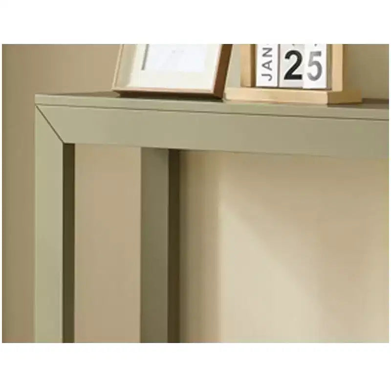 Moderner Konsolentisch für den Eingangsbereich, Sofatisch hinter der Couch