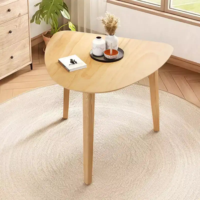 Table triangulaire moderne en bois