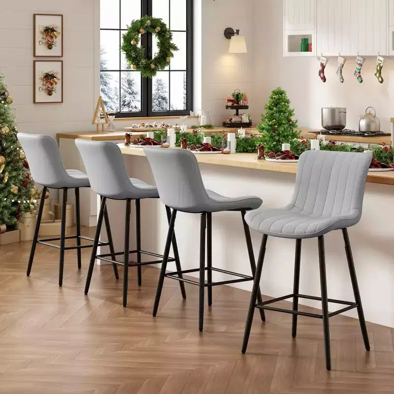 Esszimmerstühle aus Kunstleder mit Metallbeinen für Küche und Esszimmer
