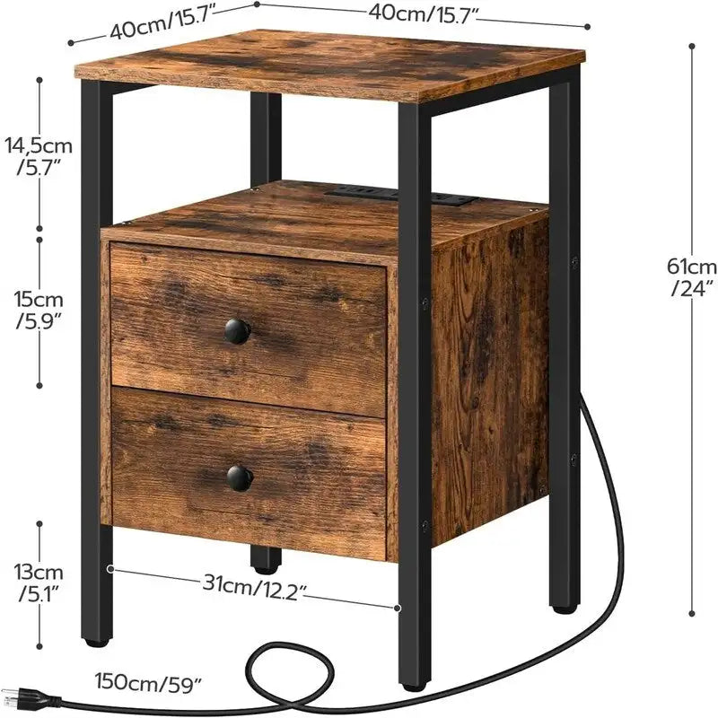 Table d’appoint avec station de recharge - 15.7D x 15.7W x 24H